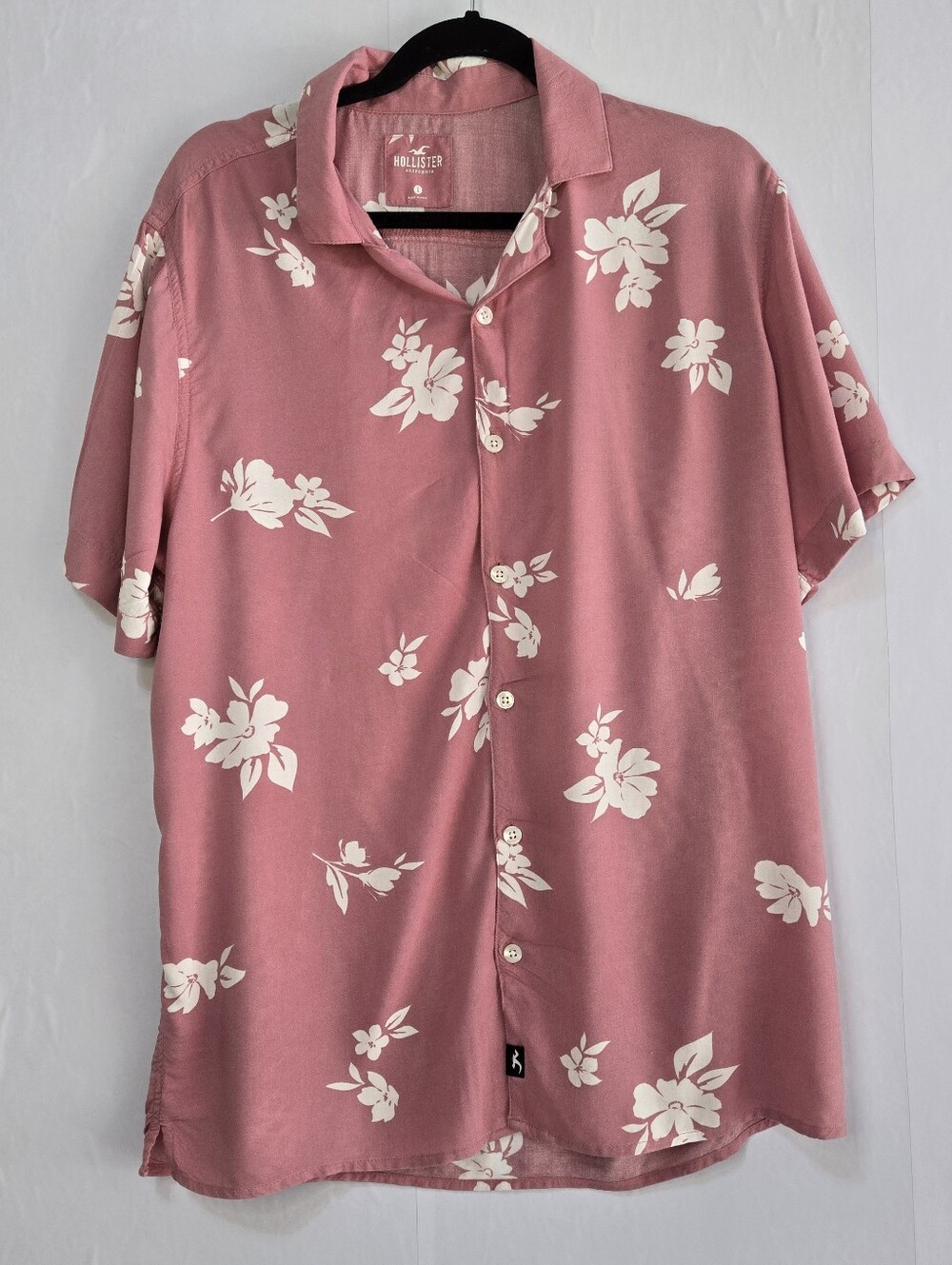 Hollister Men's Size L Coral Pink Floral Short-Sleeve Button-Down Shirt